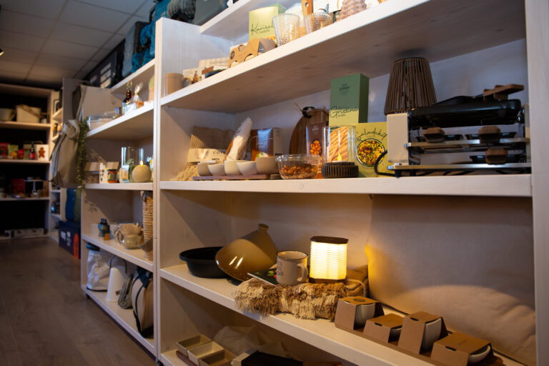 Kranen showroom 2 768x512
