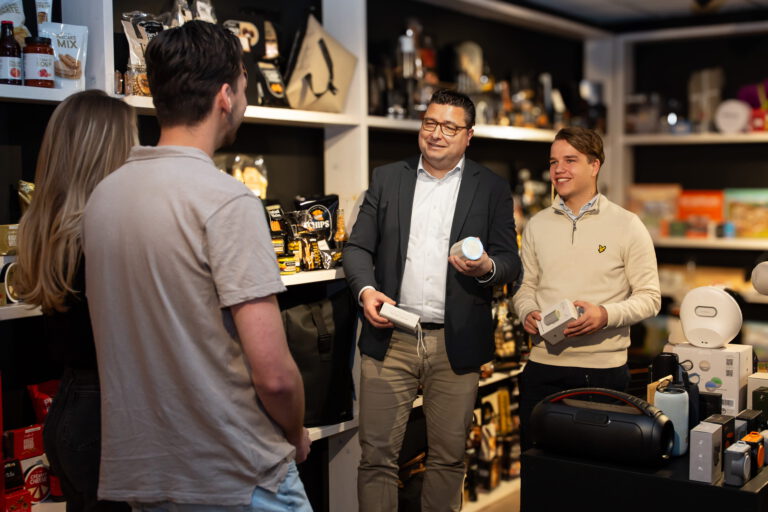 Kranen showroom 3 768x512